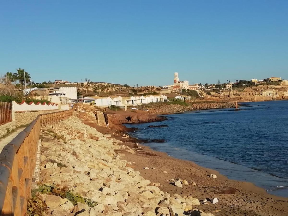 La Trinacria Di Capo Passero Portopalo Di Capo Passero Zewnętrze zdjęcie